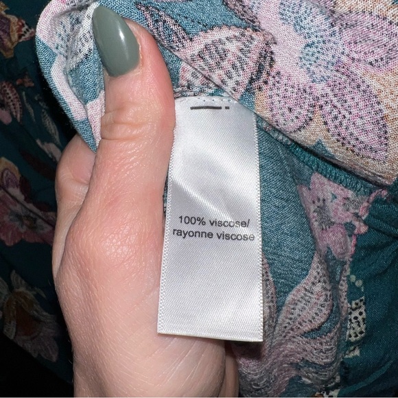 Maurcies Blue Floral Bell Sleeve Blouse teal pink floral size XL - Picture 5 of 11